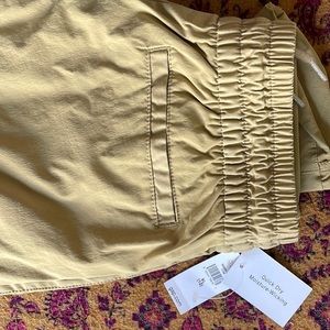 Gap quick dry pants